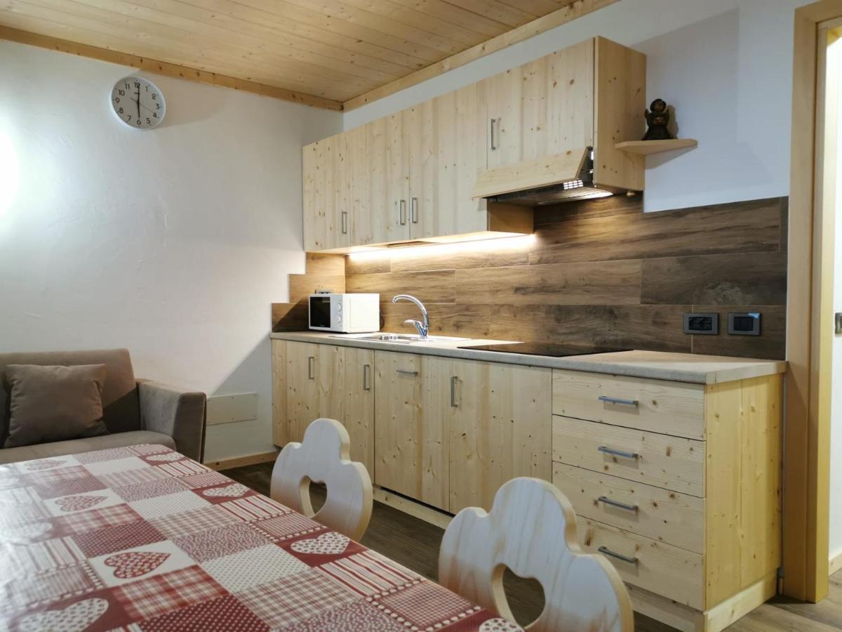 App Col Di Lana - Agriturismo La Majon Da Col Колле-Санта-Лучия Экстерьер фото